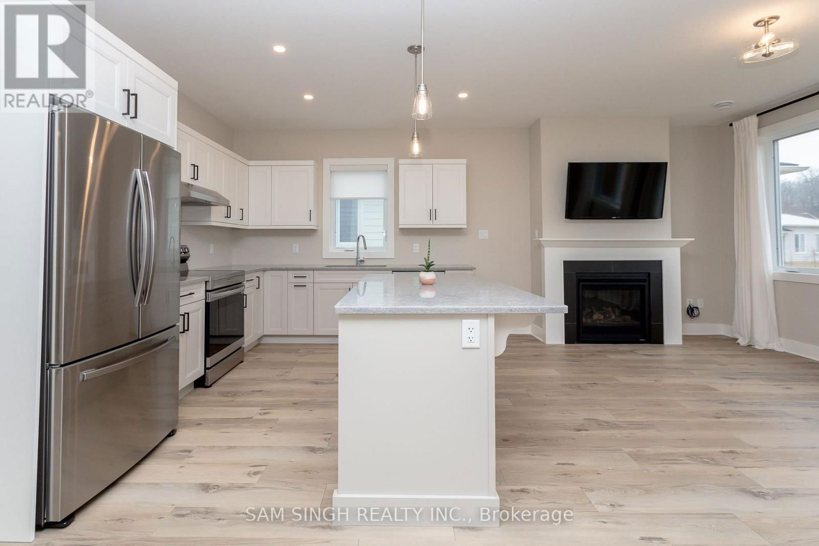 110 SANDCASTLE KEY DRIVE Image 9
