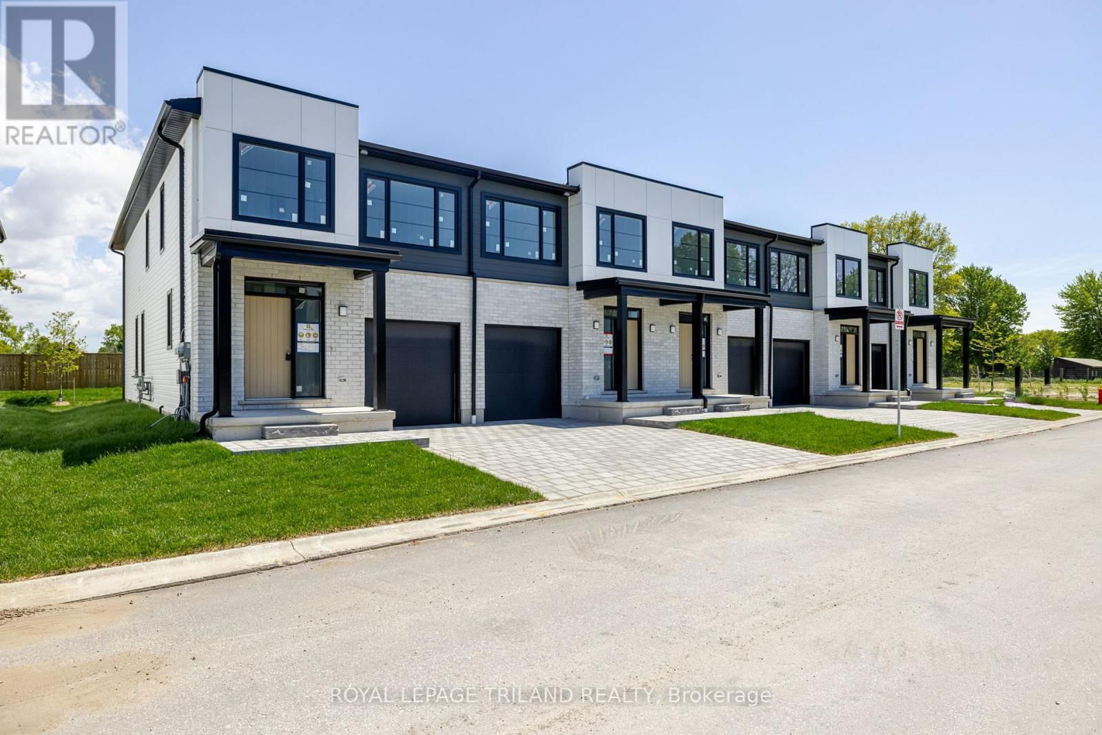 4 - 101 SWALES AVENUE Image 2