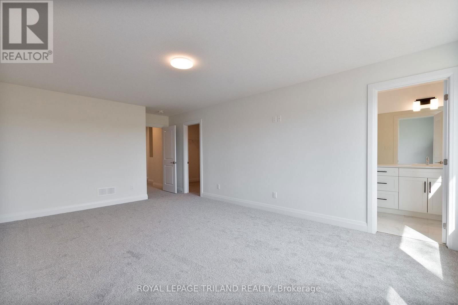 4 - 101 SWALES AVENUE Image 24