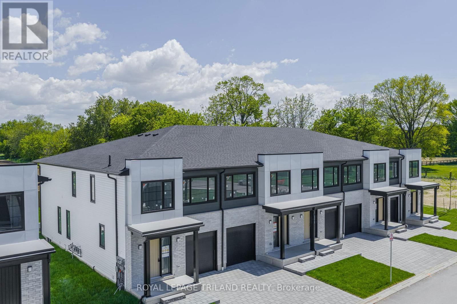 4 - 101 SWALES AVENUE Image 8