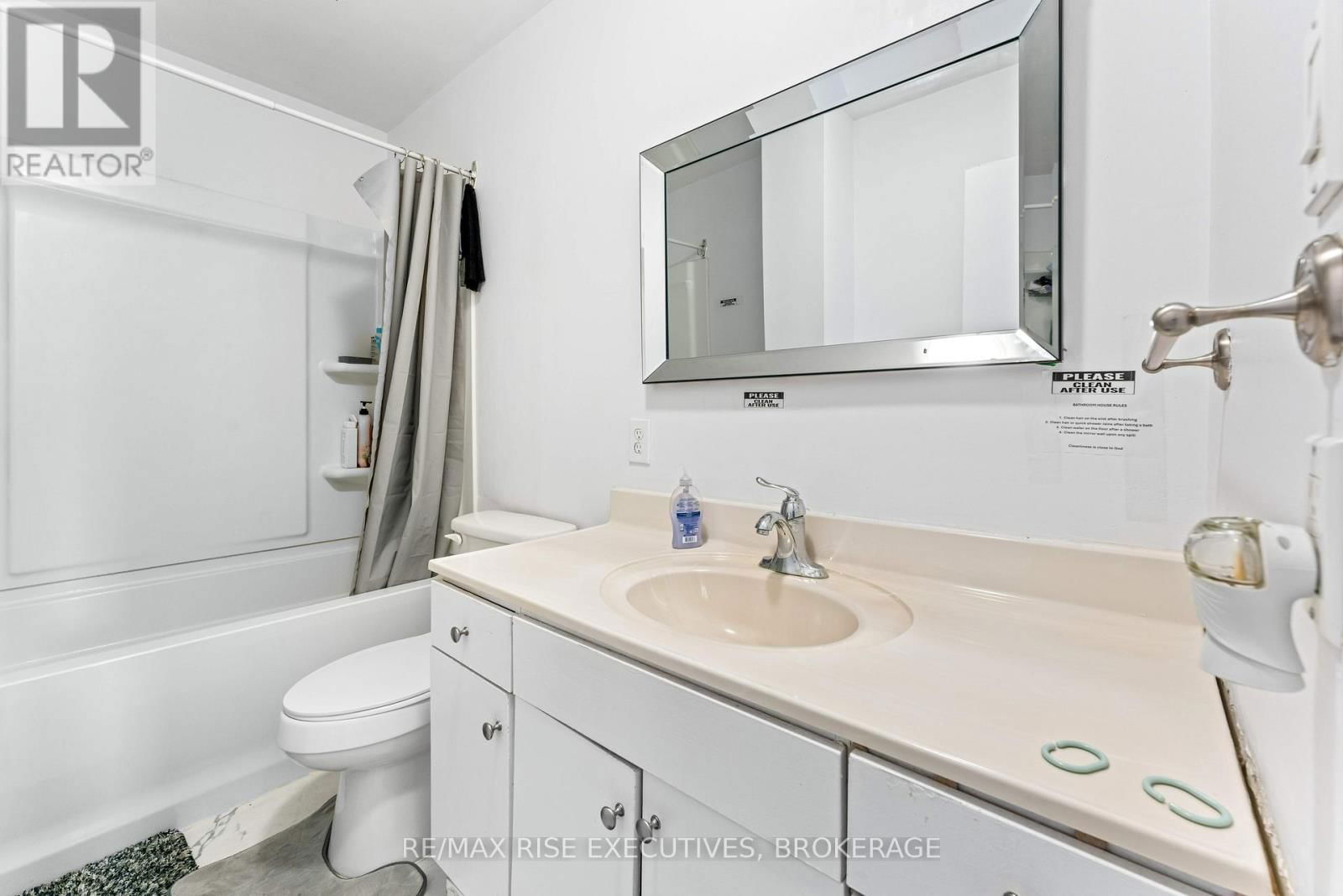 16 LIMERIDGE DRIVE Image 11