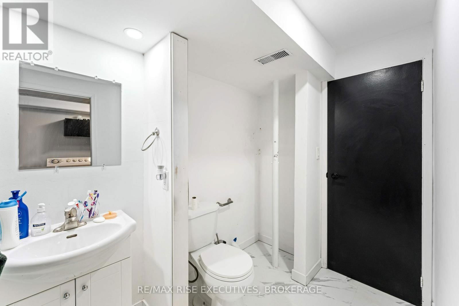 16 LIMERIDGE DRIVE Image 24