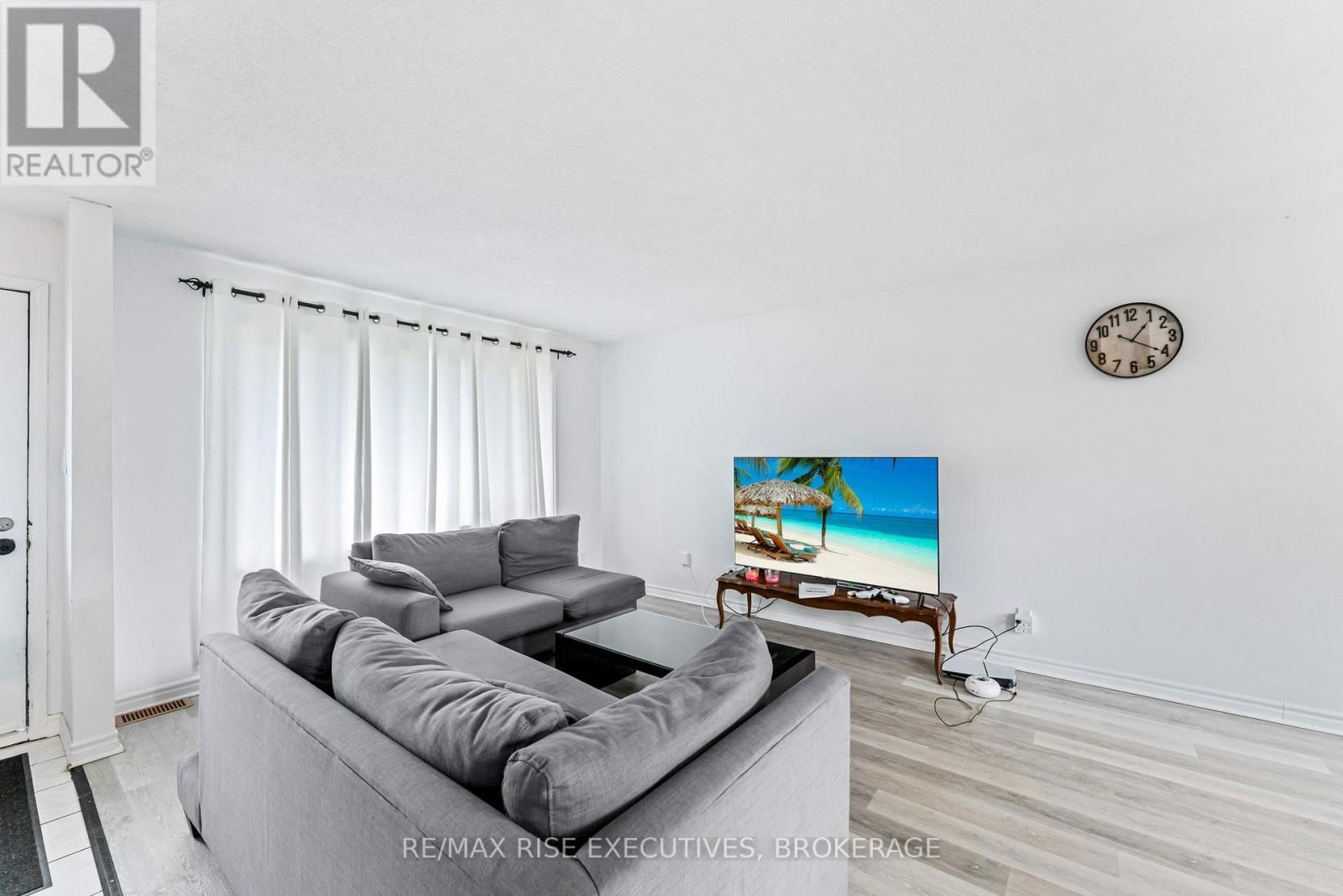 16 LIMERIDGE DRIVE Image 3