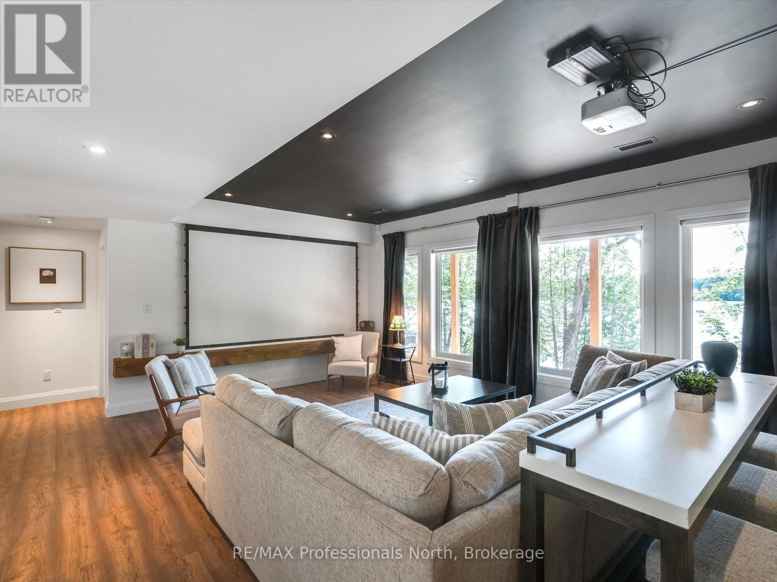 1073 WATSON ROAD Image 17