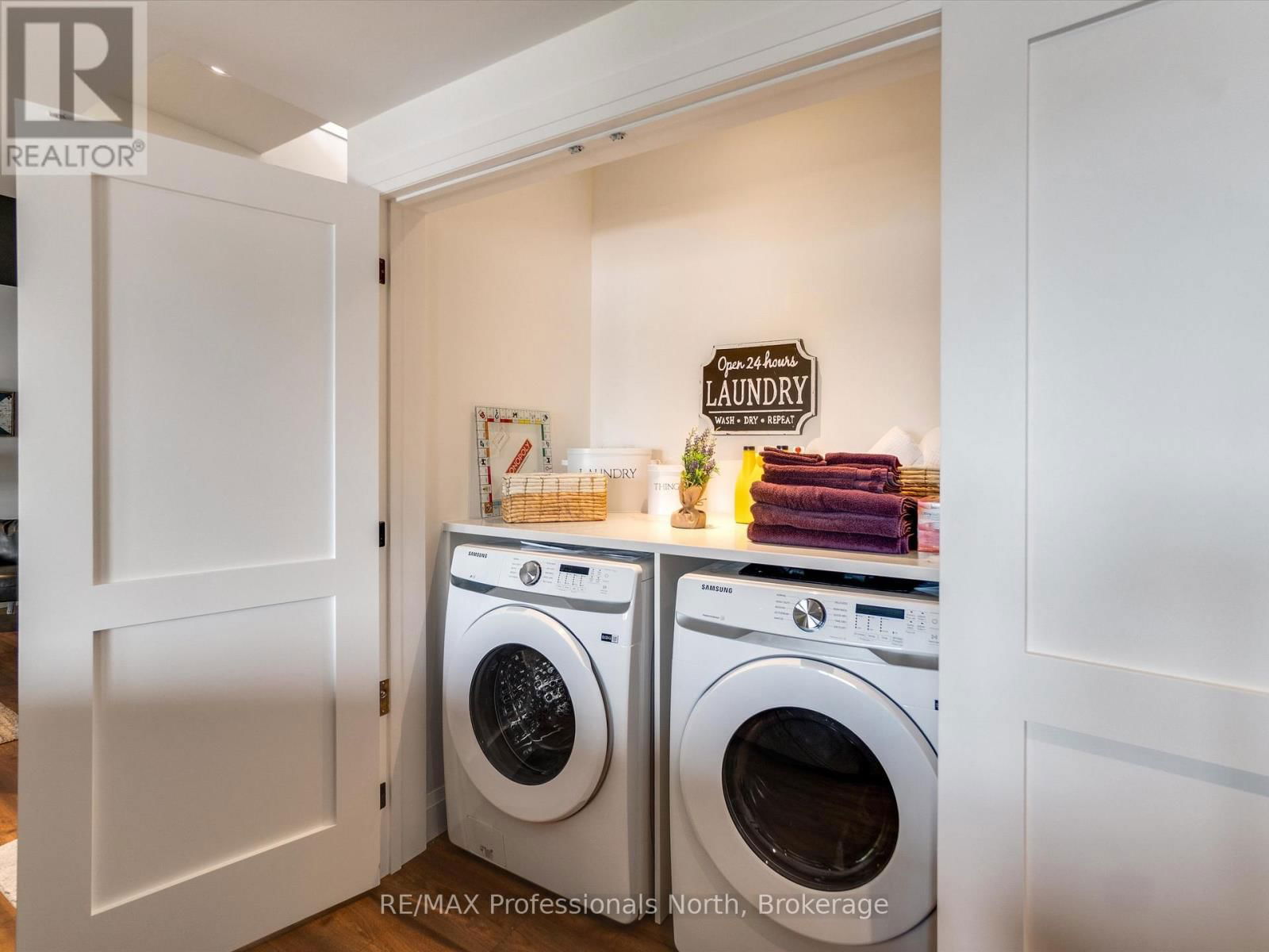 1073 WATSON ROAD Image 23