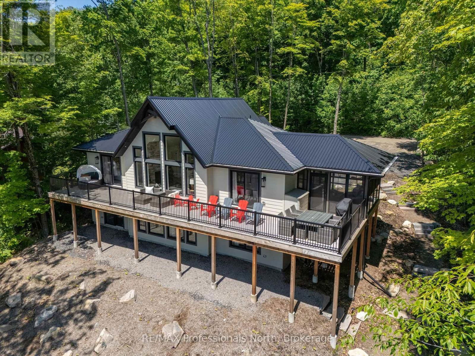 1073 WATSON ROAD Image 39