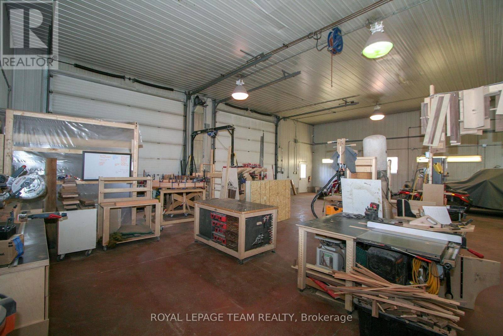 2302 9TH LINE ROAD Image 8