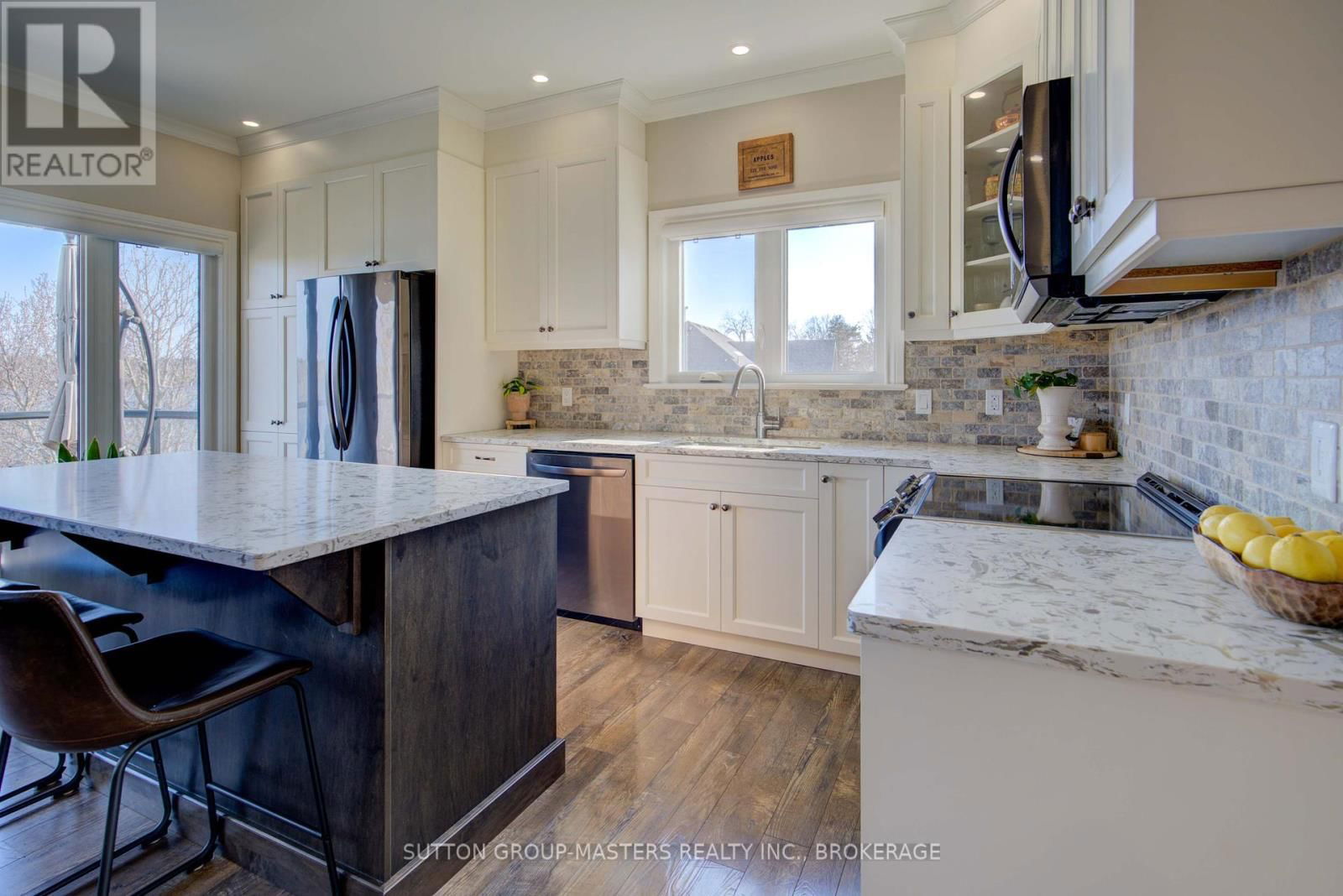 452 BAYSHORE ROAD Image 14