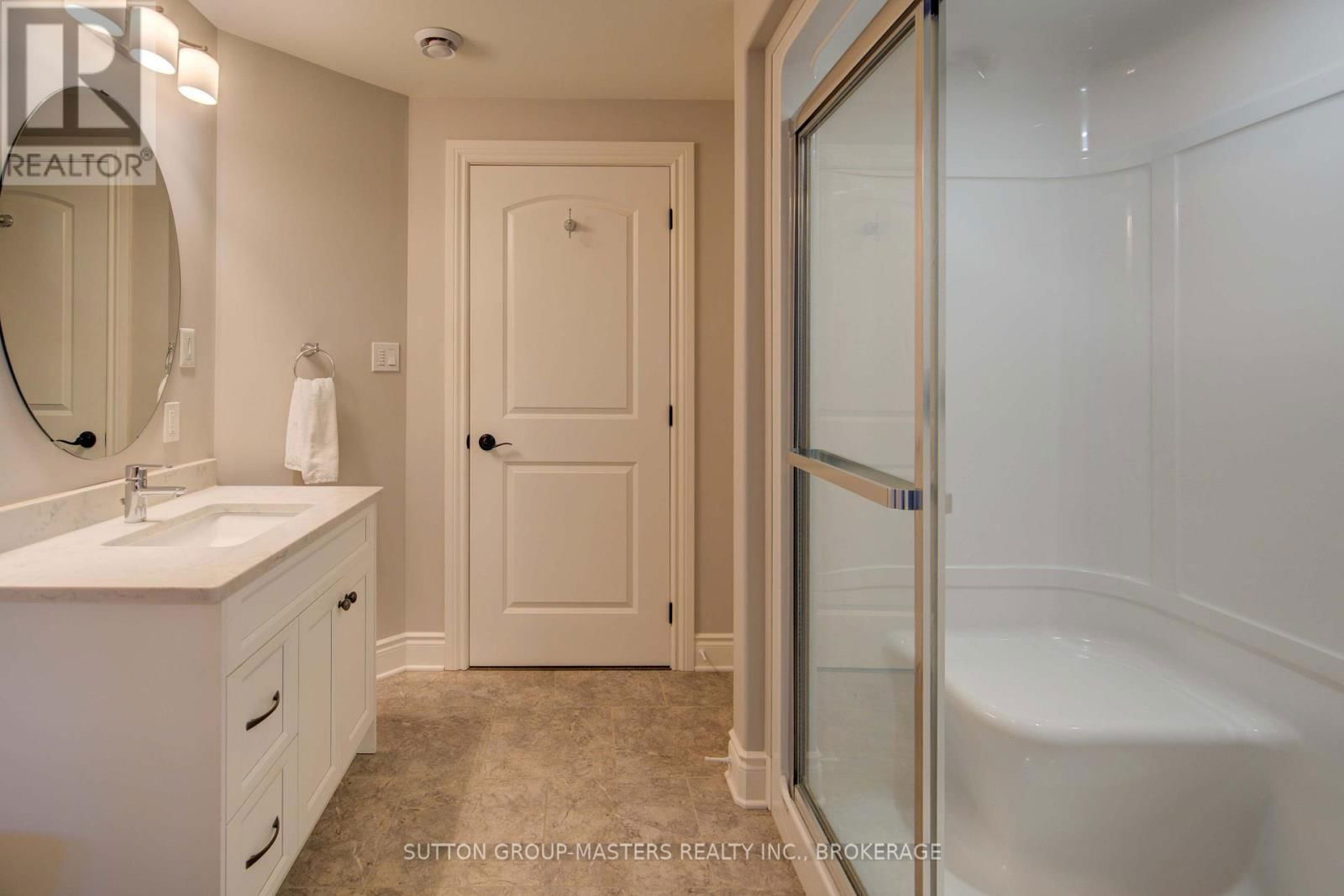 452 BAYSHORE ROAD Image 34
