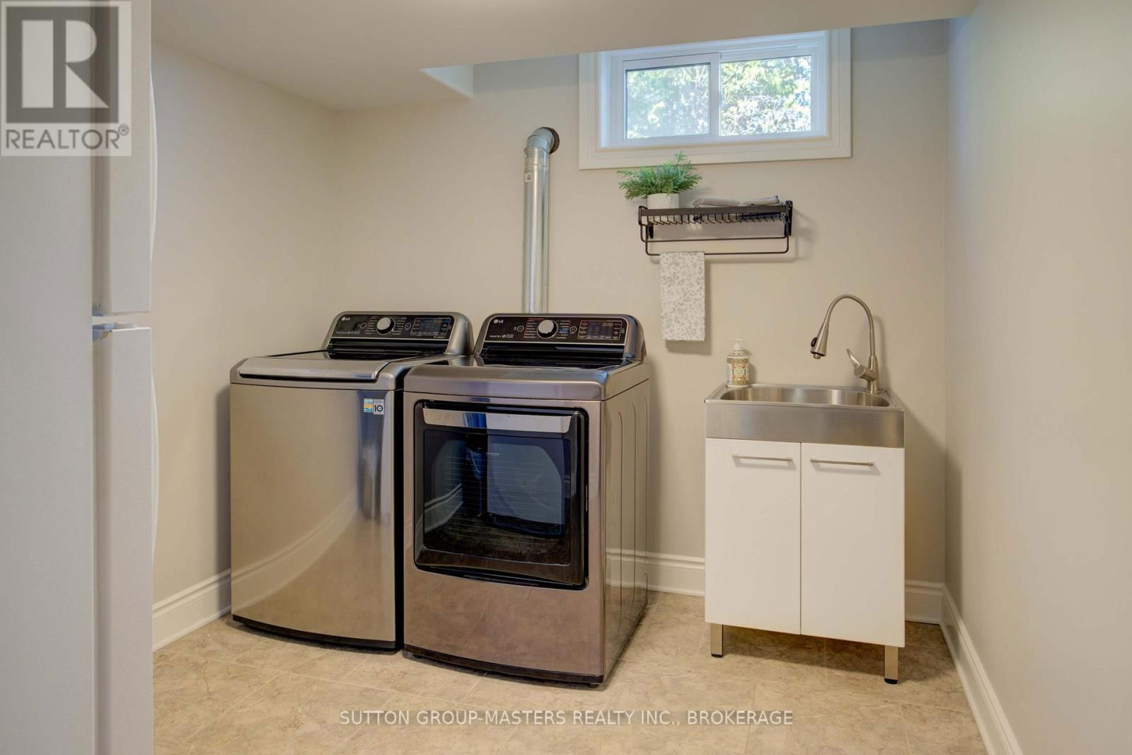 452 BAYSHORE ROAD Image 40