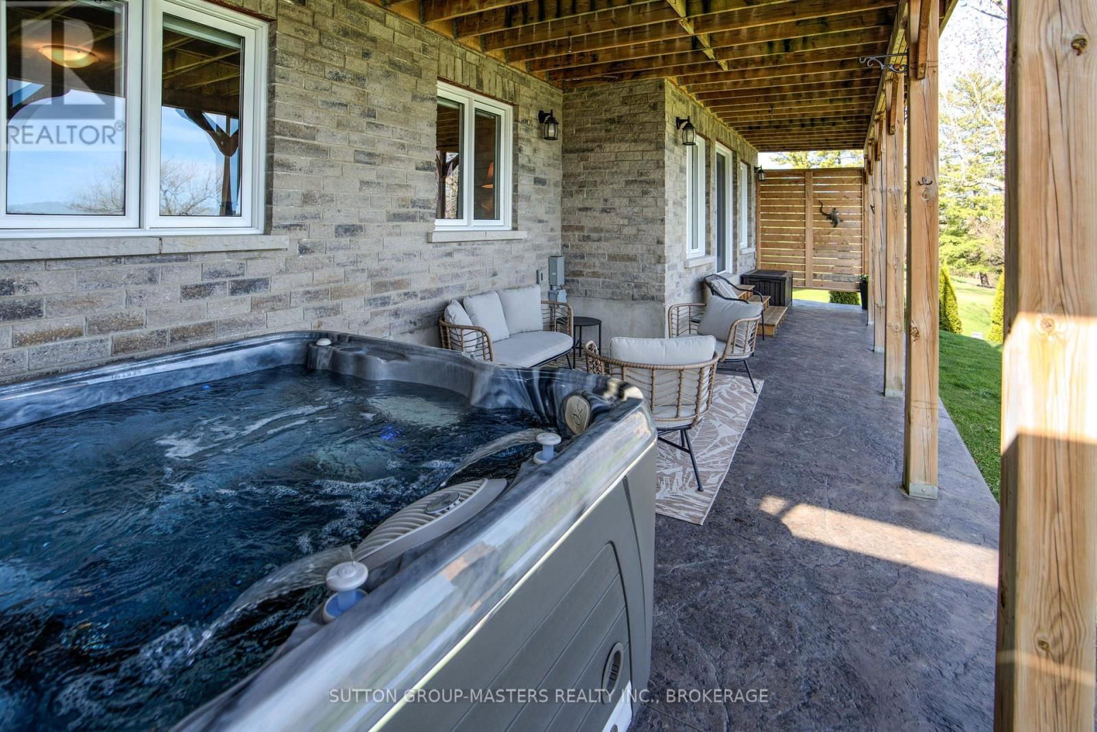 452 BAYSHORE ROAD Image 43