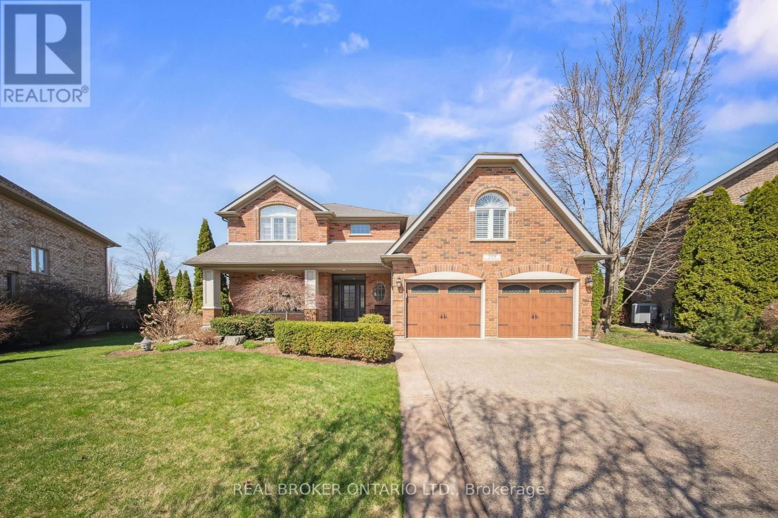 229 TERRACE WOOD CRESCENT Image 1