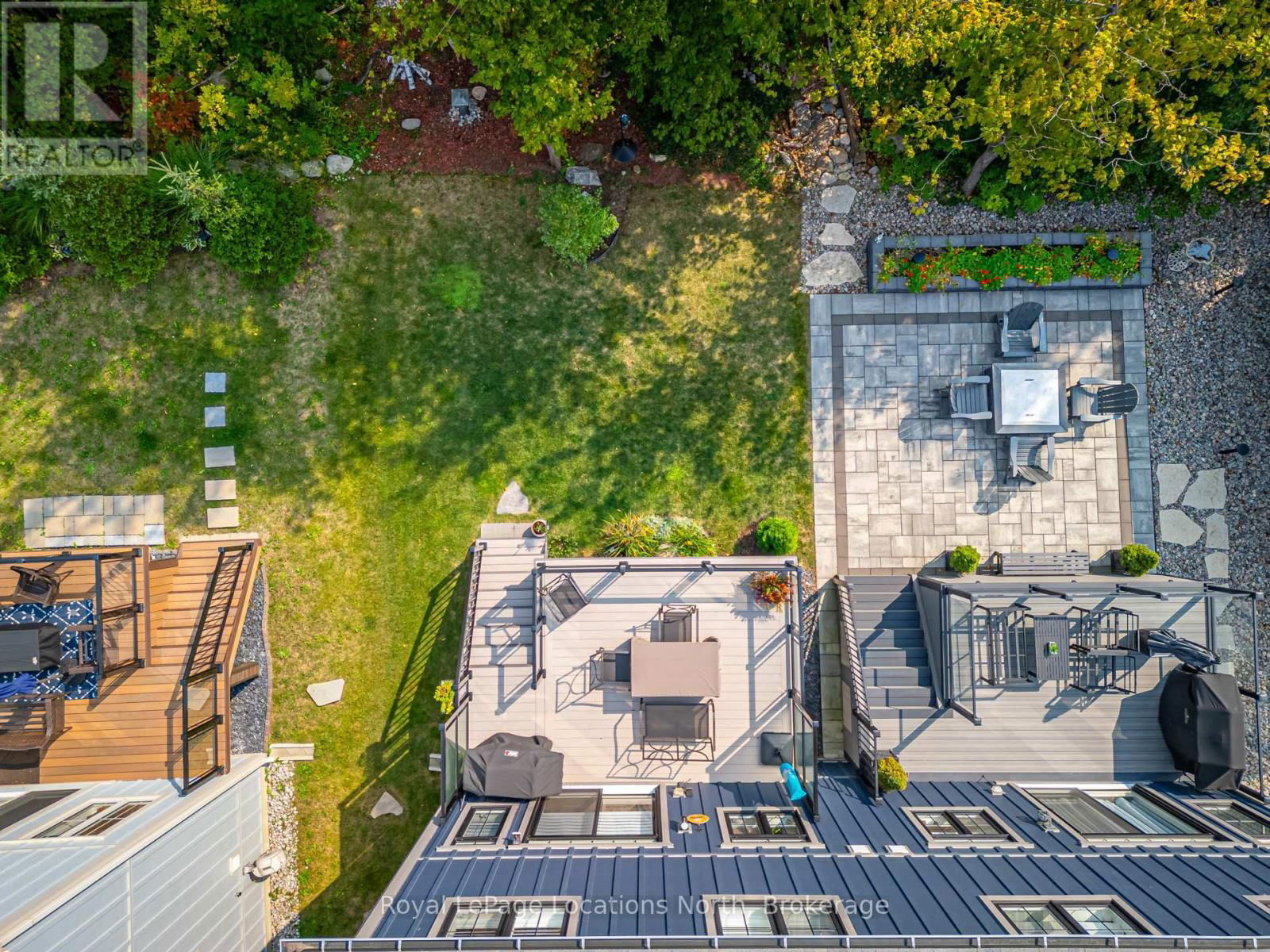 238 COURTLAND STREET Image 37