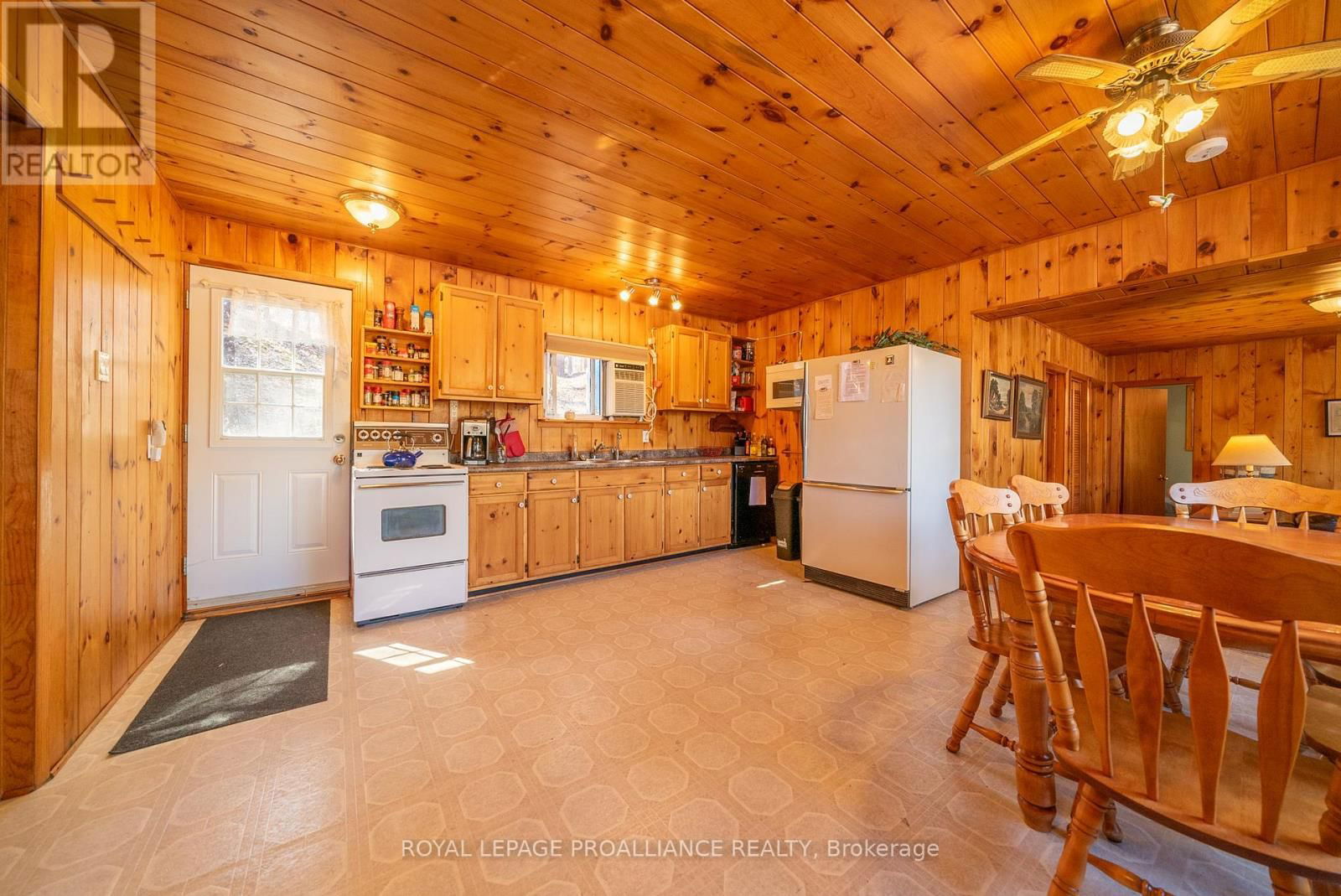 1045 WHEATLEY LANE Image 14