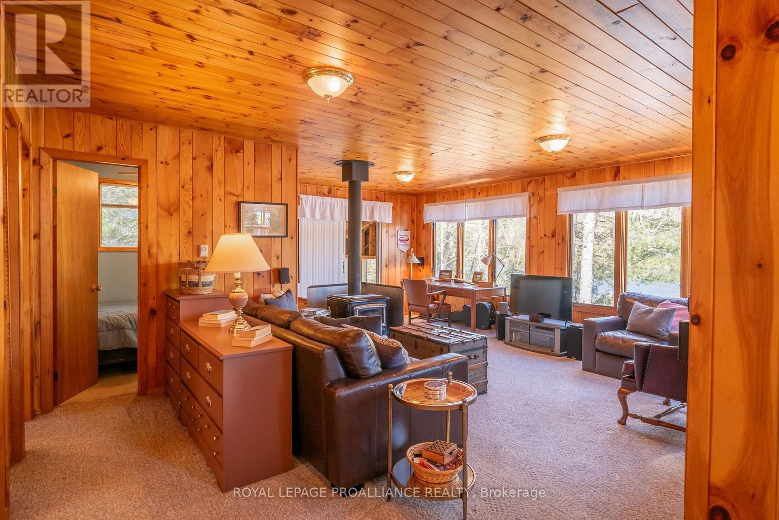 1045 WHEATLEY LANE Image 24