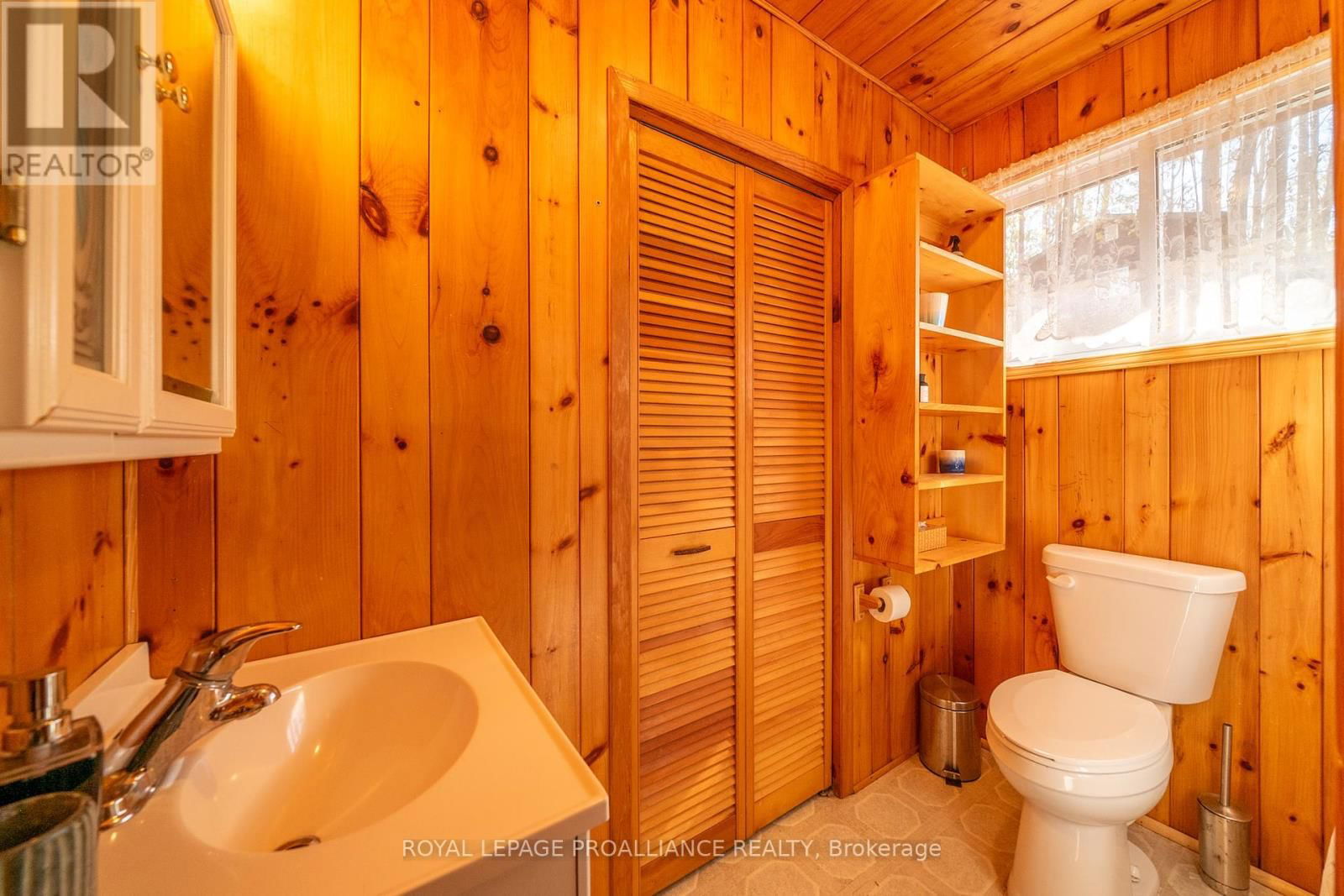 1045 WHEATLEY LANE Image 32