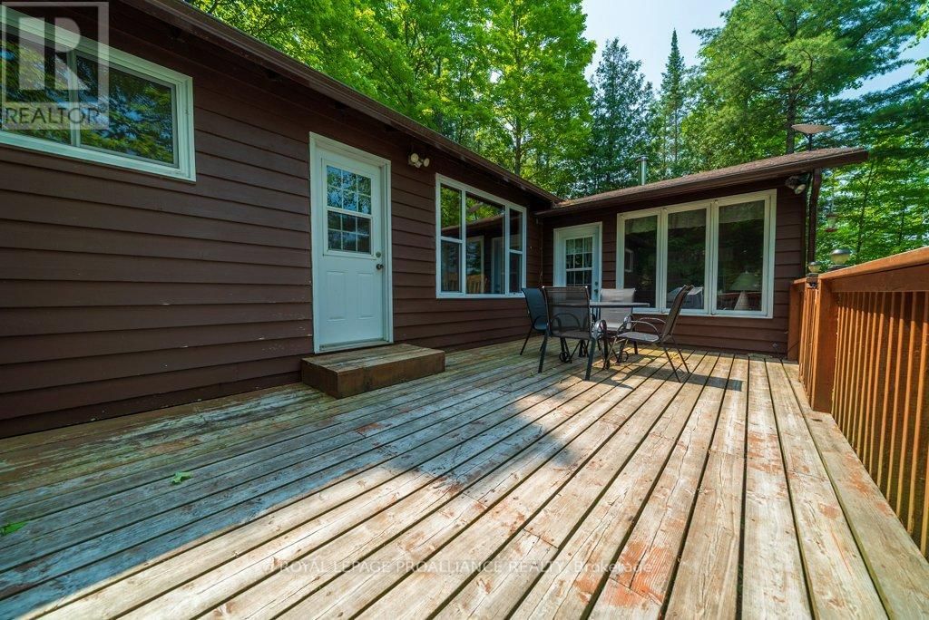 1045 WHEATLEY LANE Image 9
