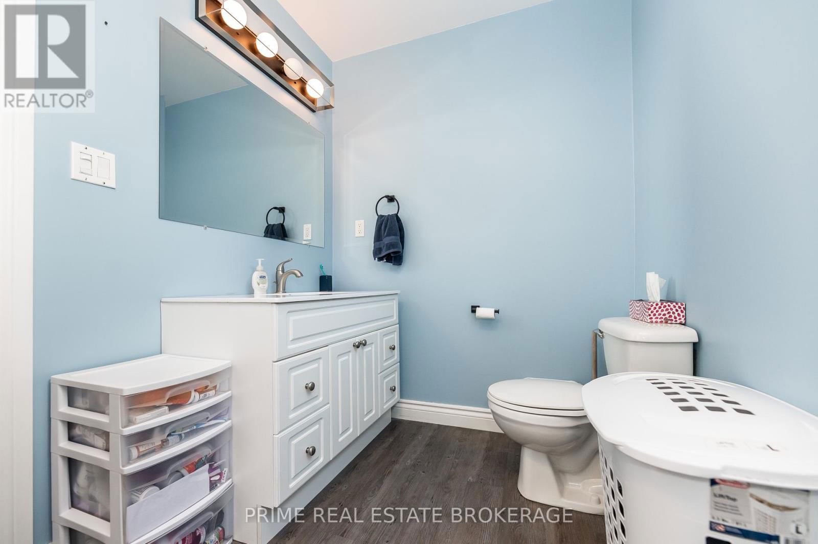 21 YARWOOD STREET Image 14