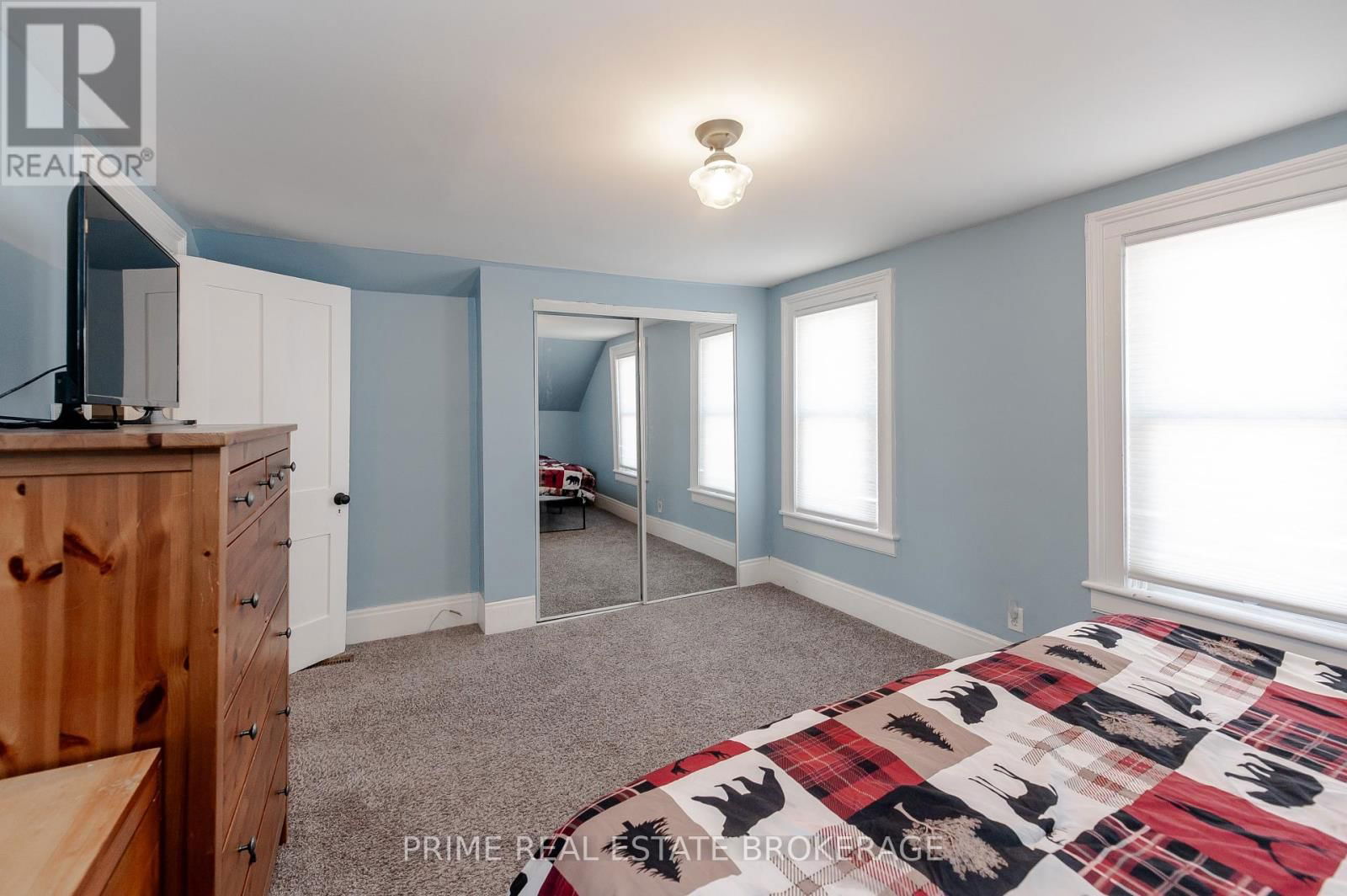21 YARWOOD STREET Image 25