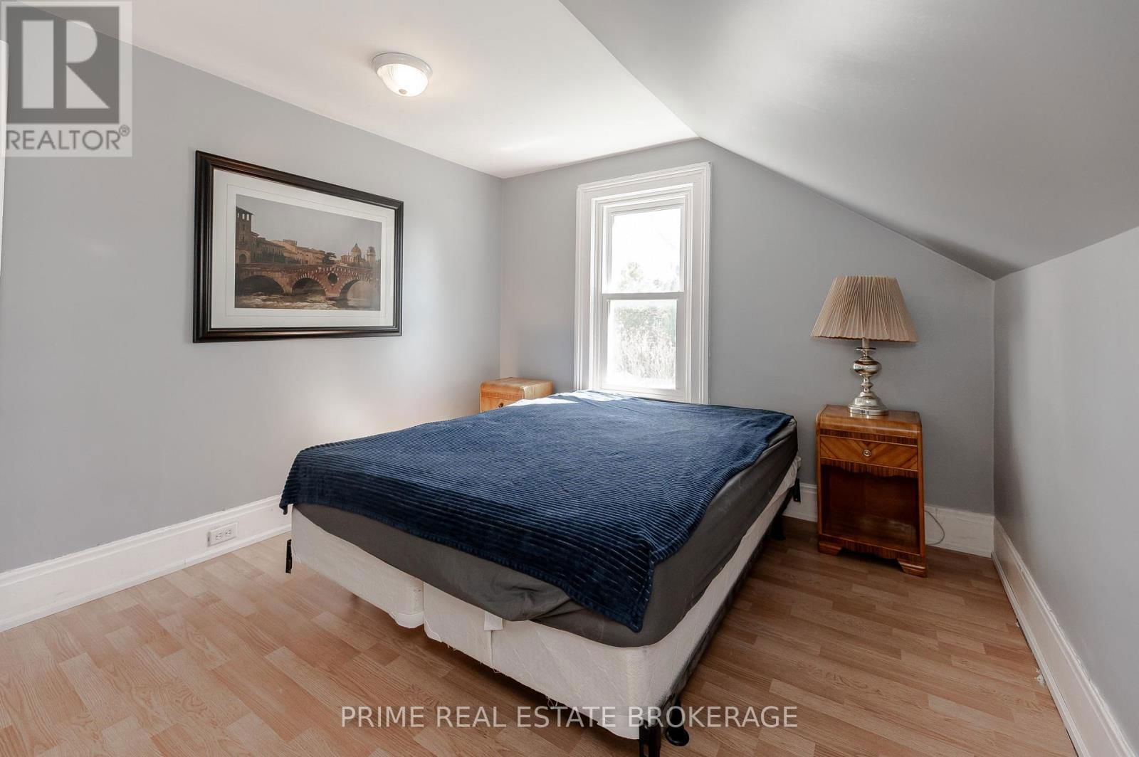 21 YARWOOD STREET Image 32