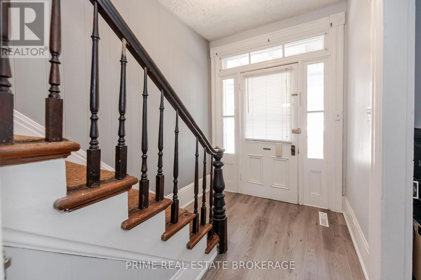 21 YARWOOD STREET Image 7