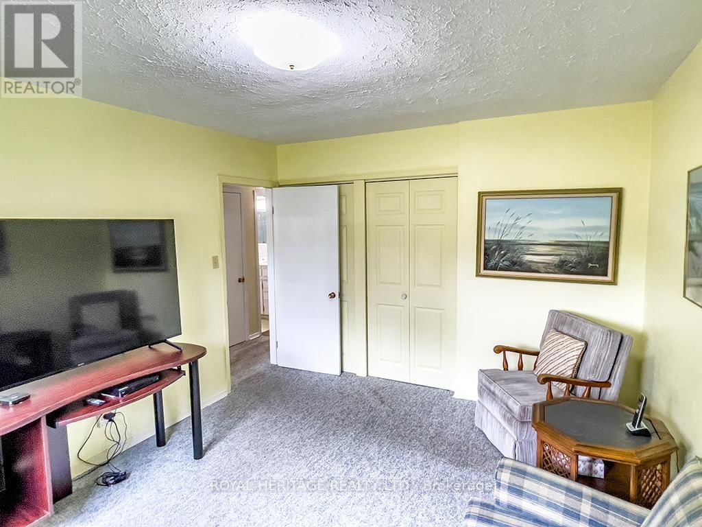 80 GREENFIELD PARK Image 20
