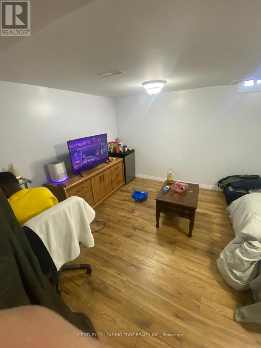 257 MORGAN AVENUE Image 13