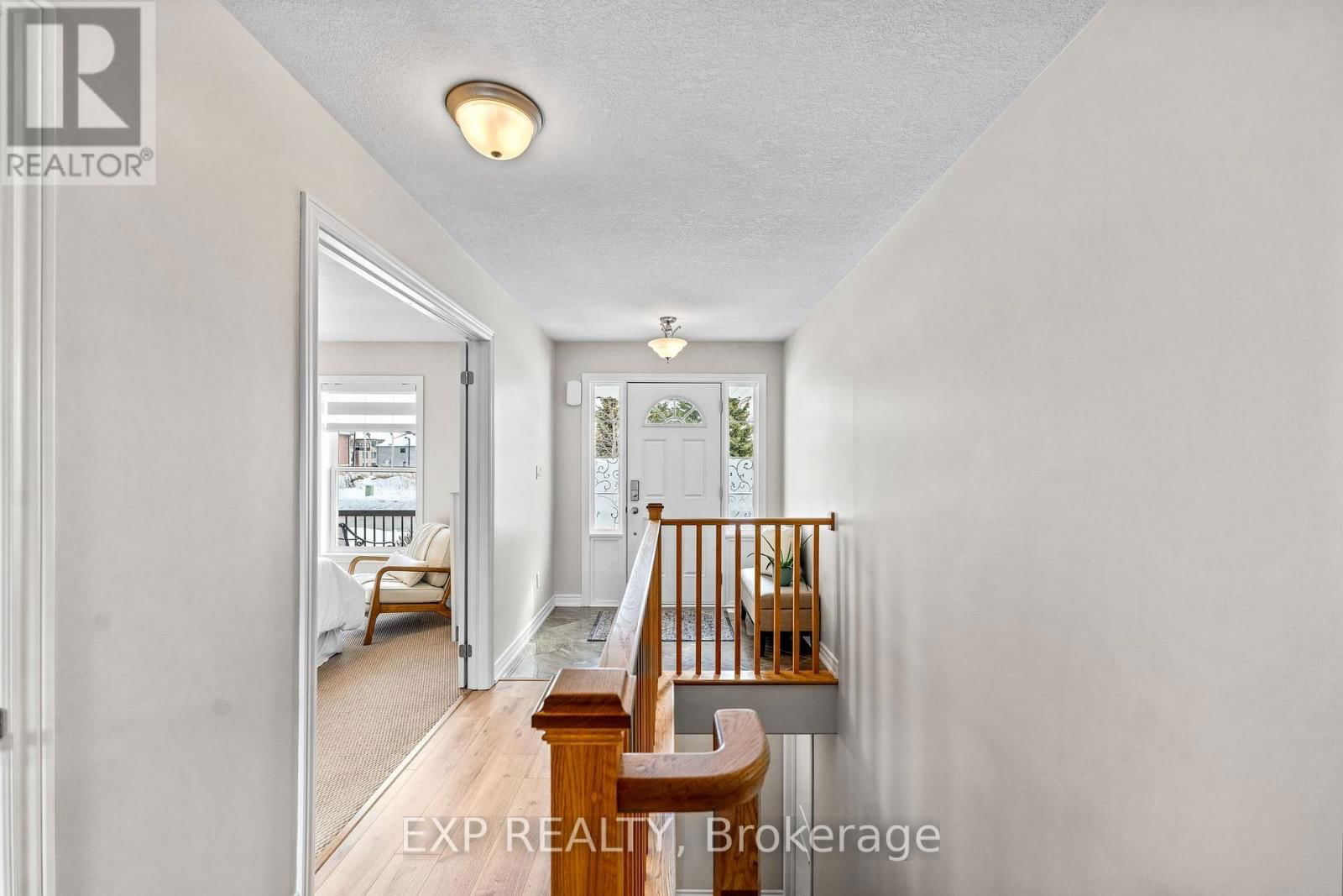 284 STRACHAN STREET Image 29