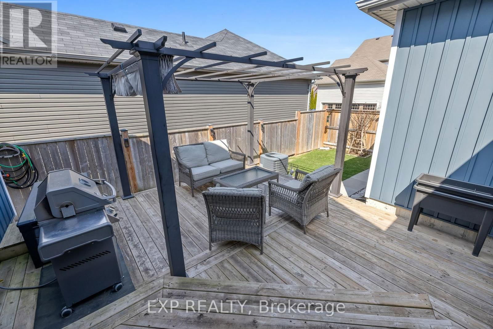 284 STRACHAN STREET Image 40