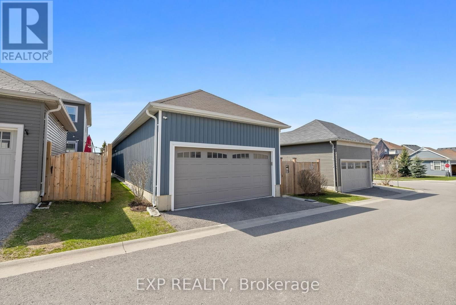 284 STRACHAN STREET Image 45