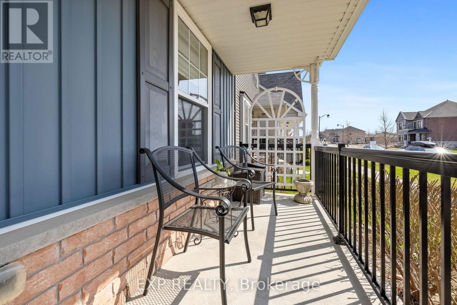 284 STRACHAN STREET Image 7