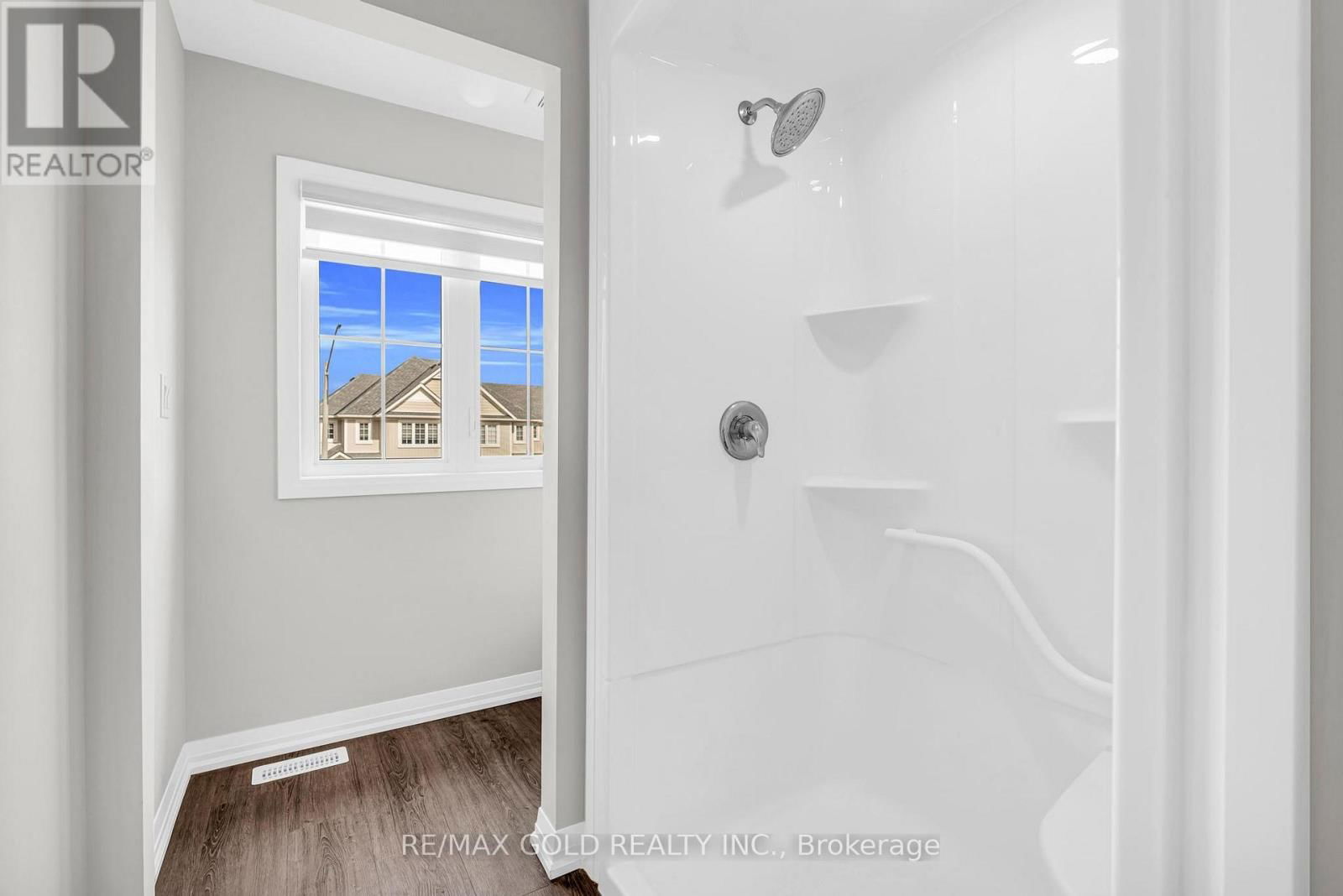 142 BUR OAK DRIVE Image 28