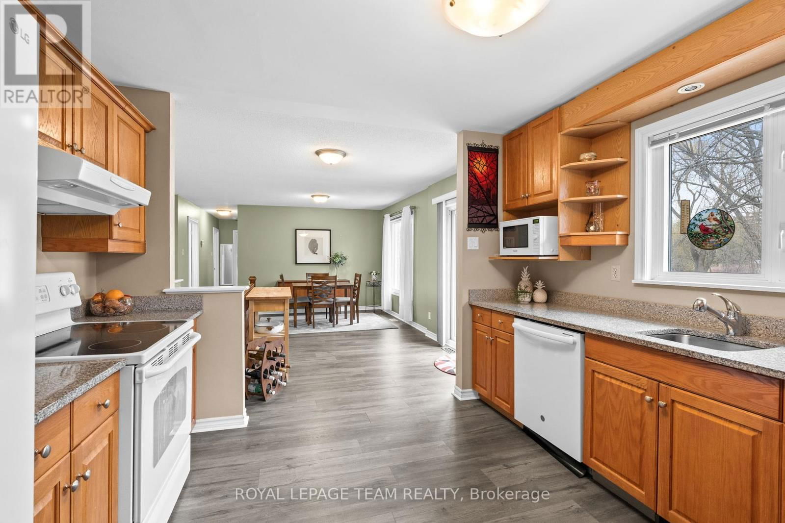 6481 RIDEAU VALLEY DRIVE NORTH Image 12