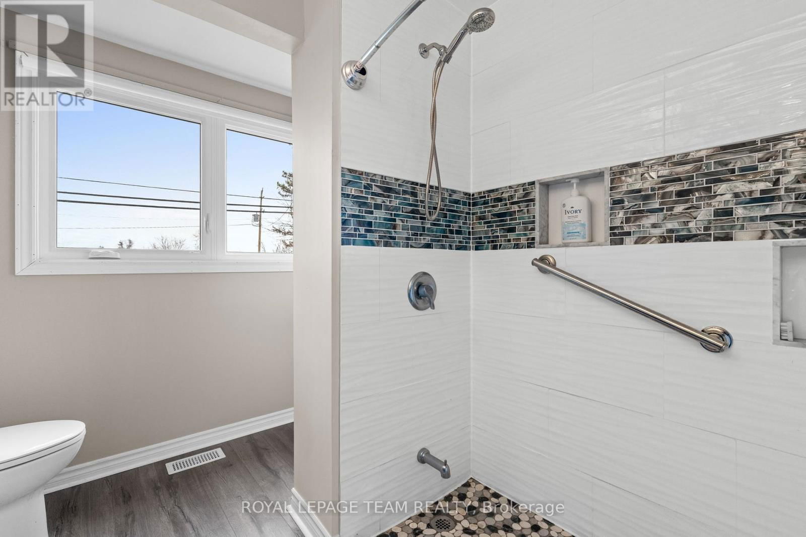 6481 RIDEAU VALLEY DRIVE NORTH Image 20