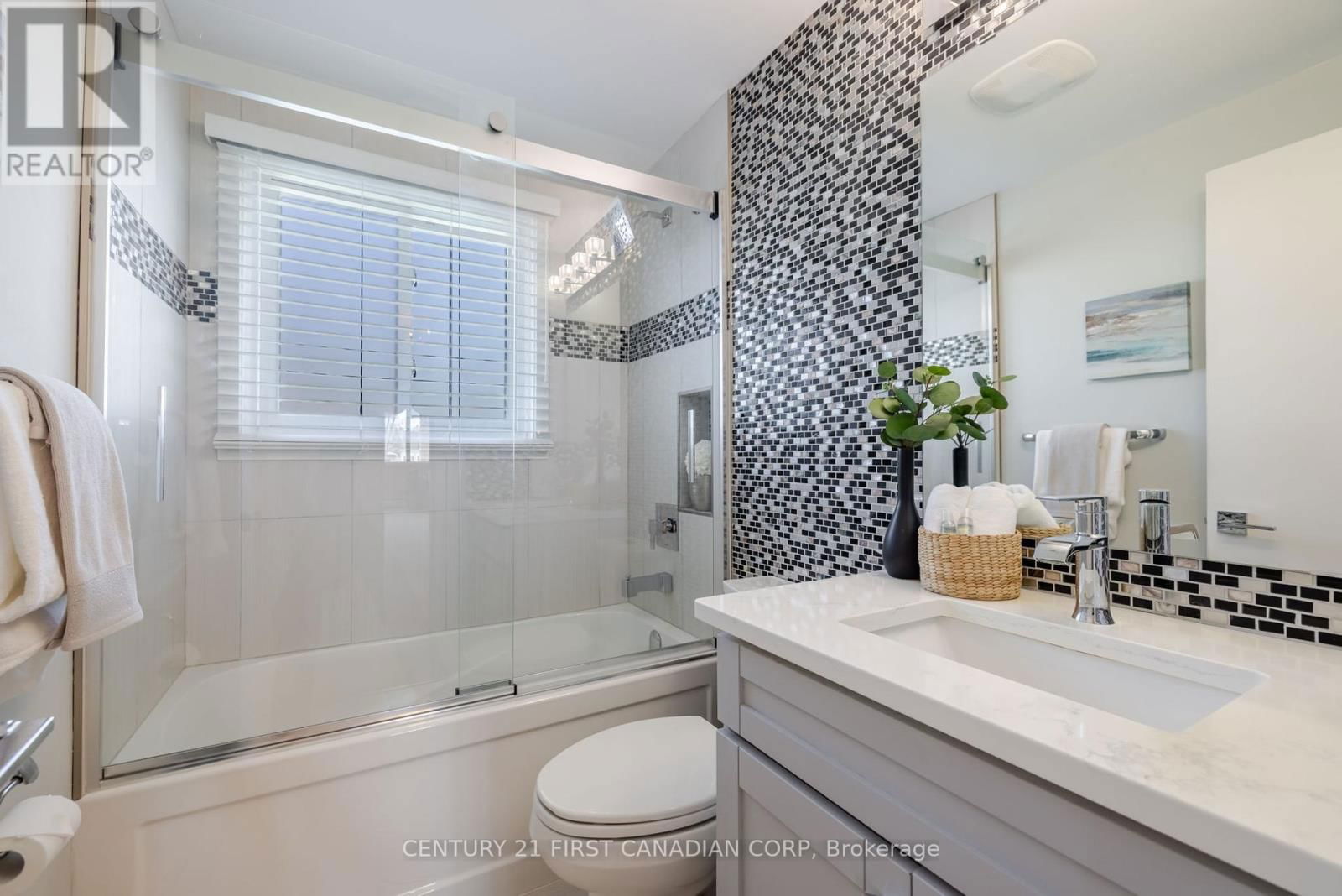 758 CHEAPSIDE STREET Image 15
