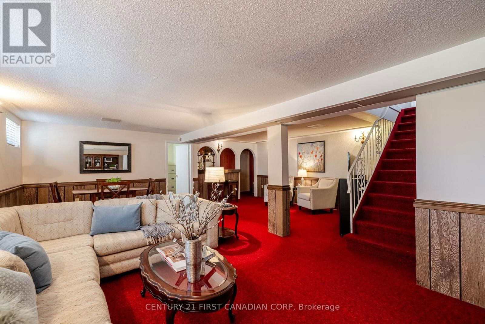 758 CHEAPSIDE STREET Image 17