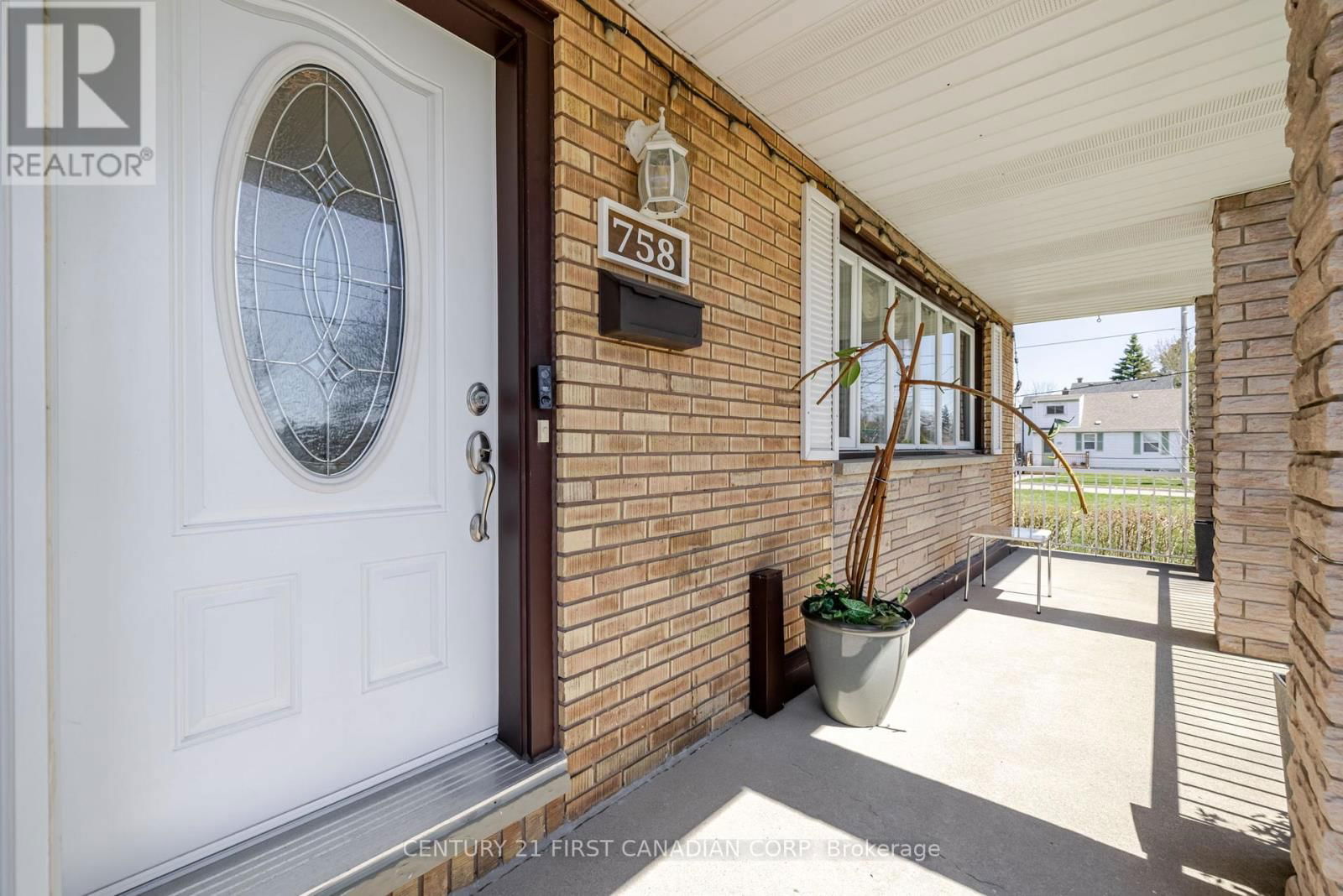 758 CHEAPSIDE STREET Image 37