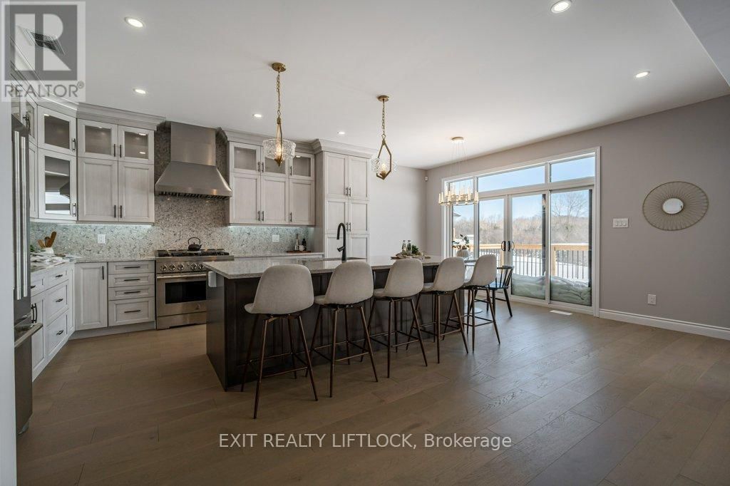 802 STEINBERG COURT Image 11