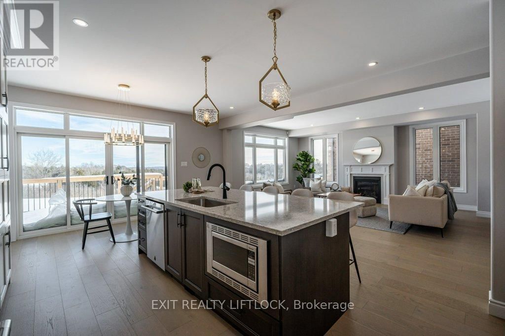 802 STEINBERG COURT Image 15