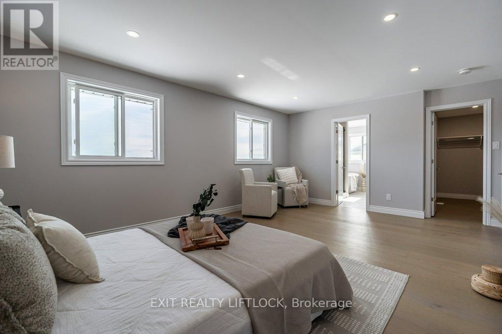 802 STEINBERG COURT Image 20