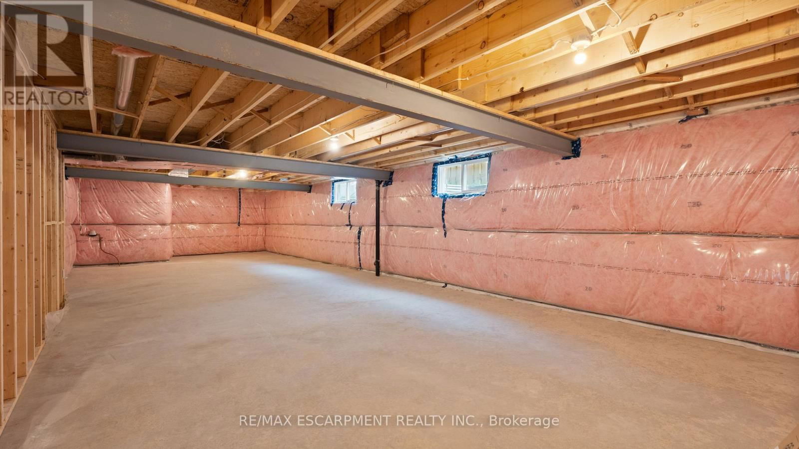 45 VANROOY TRAIL Image 27
