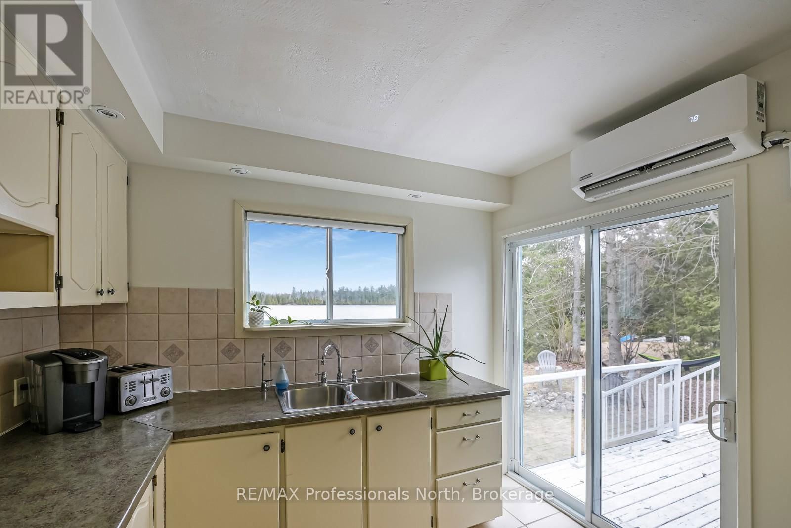 1432 CLEMENT LAKE ROAD Image 10