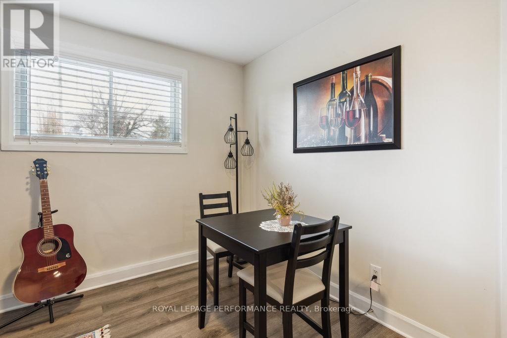 1645 FISHER AVENUE Image 32