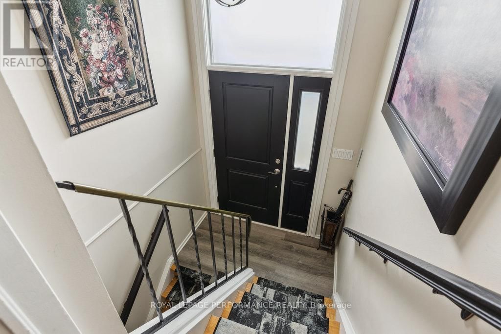 1645 FISHER AVENUE Image 5