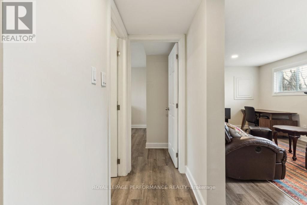 1645 FISHER AVENUE Image 7