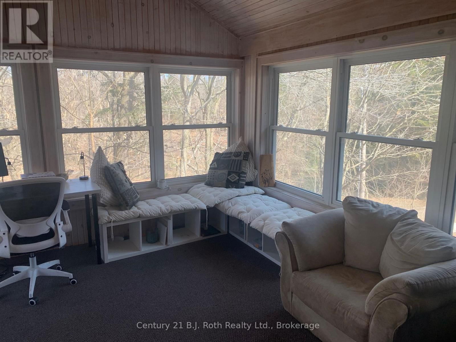 1087 MERKLEY ROAD Image 3