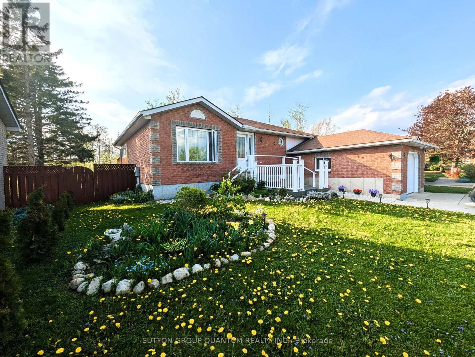 22 WILSON CRESCENT Image 1