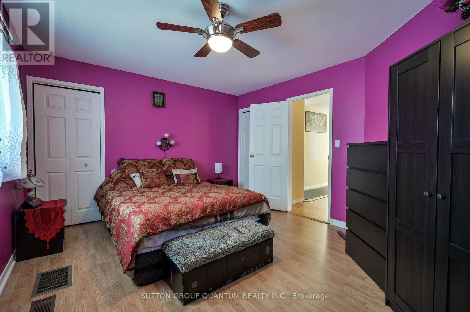 22 WILSON CRESCENT Image 20
