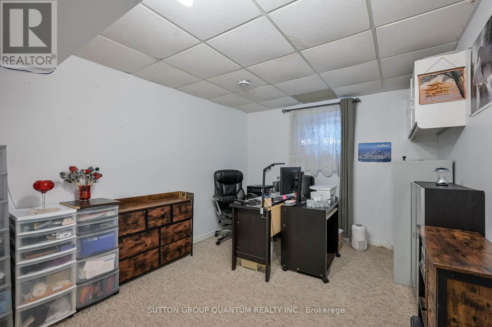 22 WILSON CRESCENT Image 32