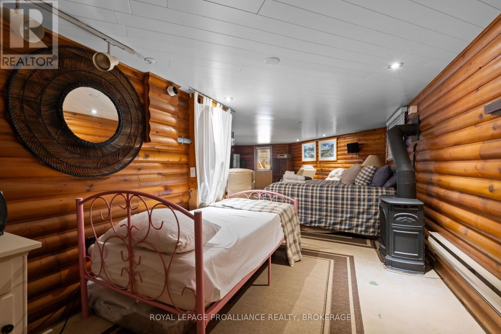 4808 LEO LAKE ROAD Image 32